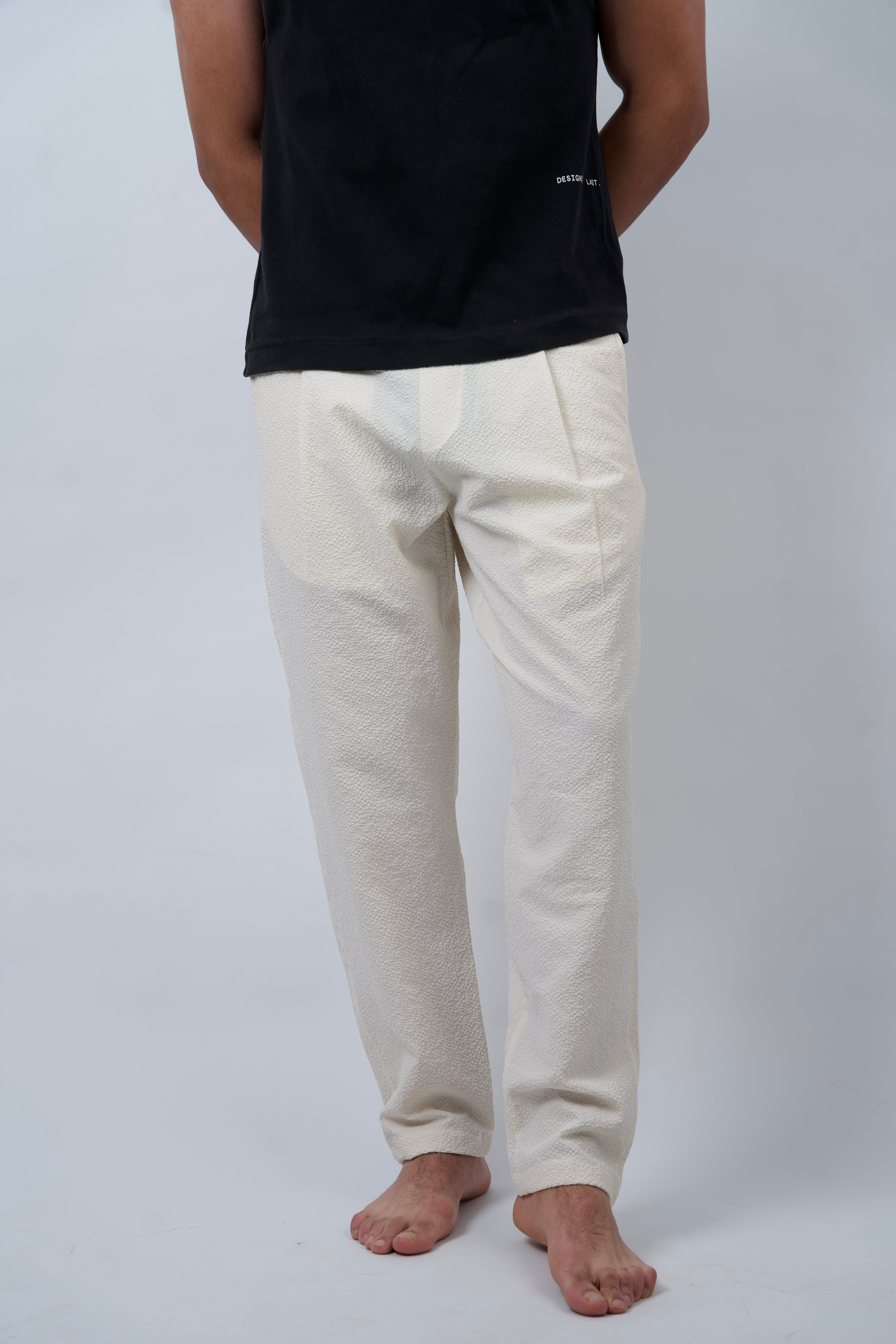 Pleated Comfort Pants – Popcorn Texture