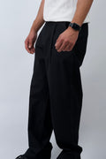 Straight pleated trousers