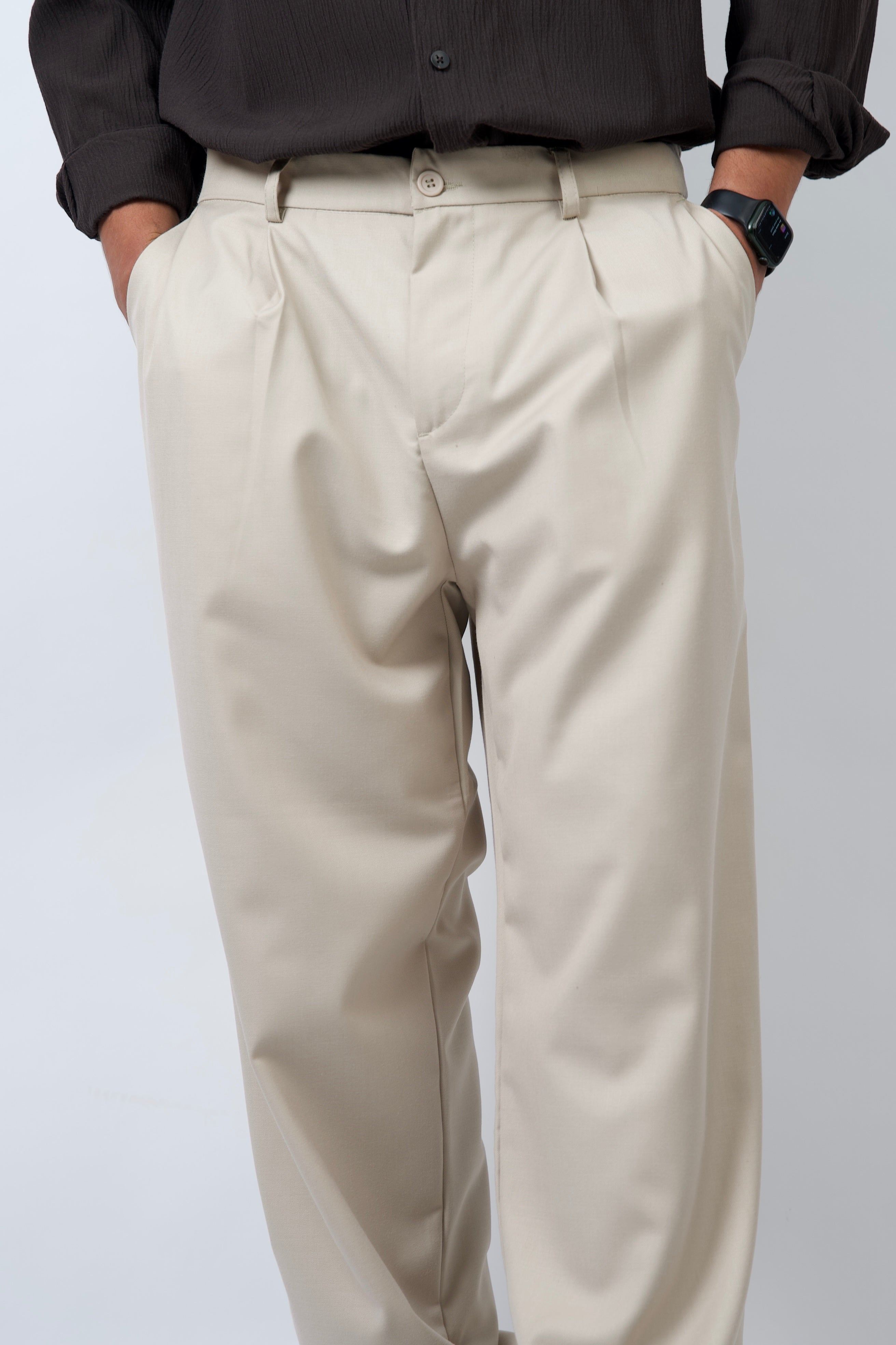 Relaxed Pleated Trousers